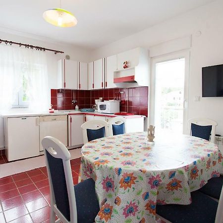 Apartman Kondić Omišalj Bagian luar foto