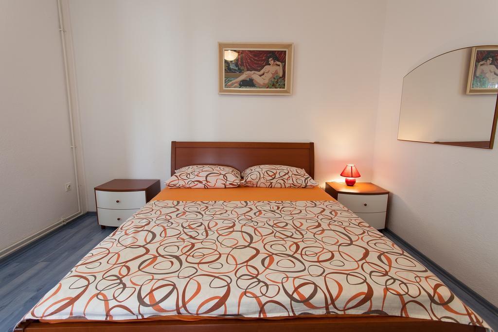 Apartman Kondić Omišalj Ruang foto