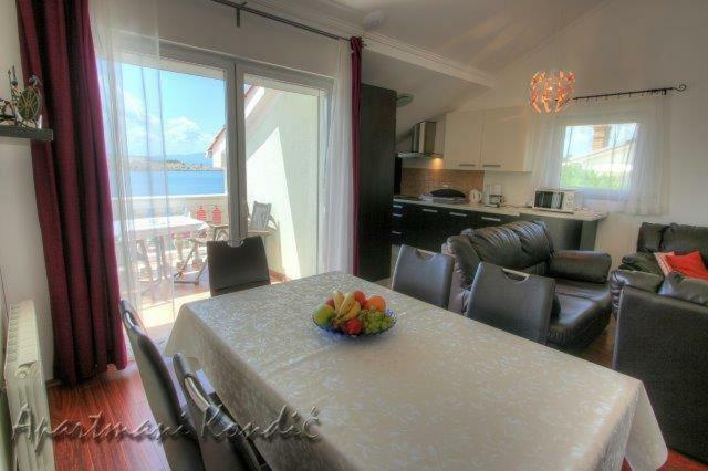 Apartman Kondić Omišalj Bagian luar foto