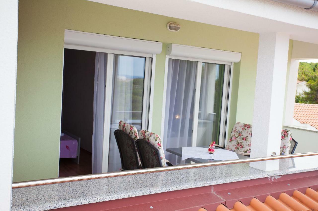 Apartman Kondić Omišalj Bagian luar foto